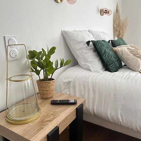 Bed and Breakfast Au Coeur De Montmedy Екстер'єр фото