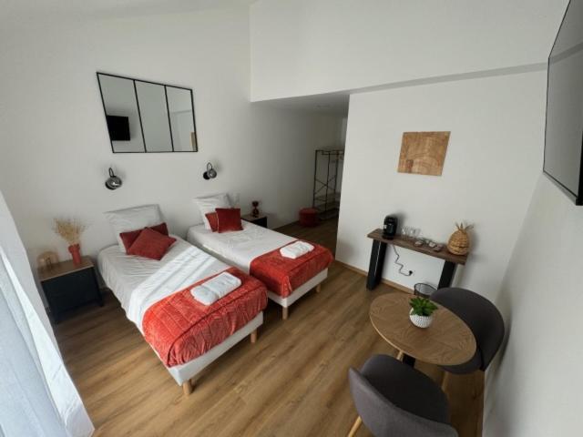 Bed and Breakfast Au Coeur De Montmedy Номер фото
