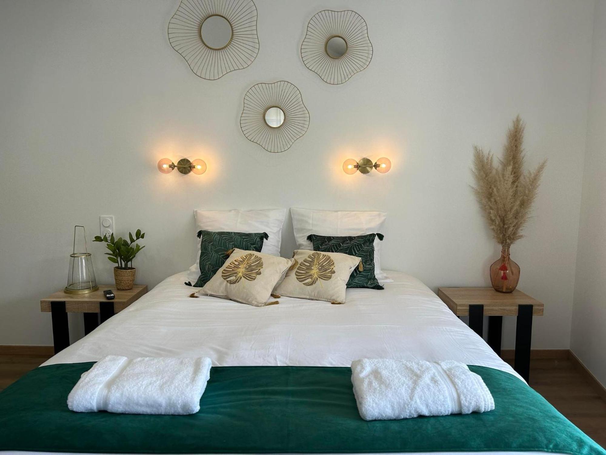 Bed and Breakfast Au Coeur De Montmedy Екстер'єр фото