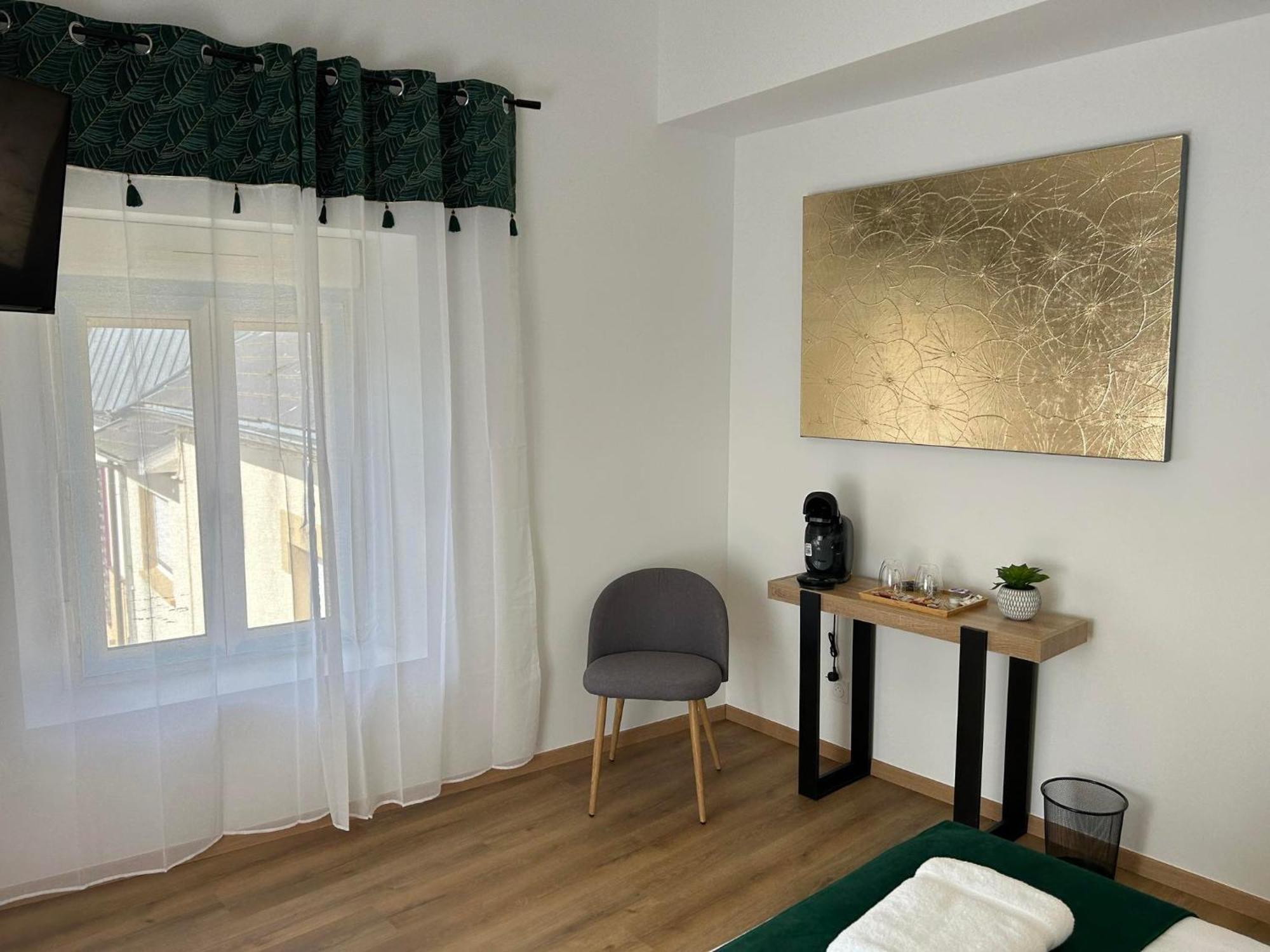 Bed and Breakfast Au Coeur De Montmedy Екстер'єр фото